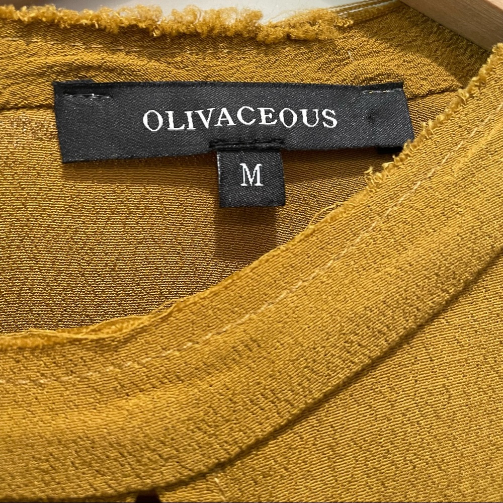 Olivaceous Tie Back Blouse Top - Picture 9 of 11